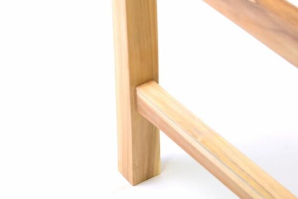 1461452435-376937-big