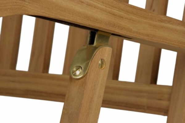 1461452487-279264-big