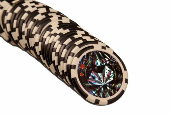 1461452600-616917-big