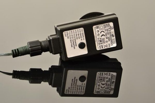 1475227350-481435-big