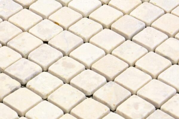 1500965516-891979-big