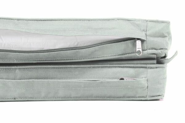 1507114333-444824-big