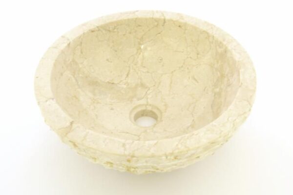 1518599758-687533-big