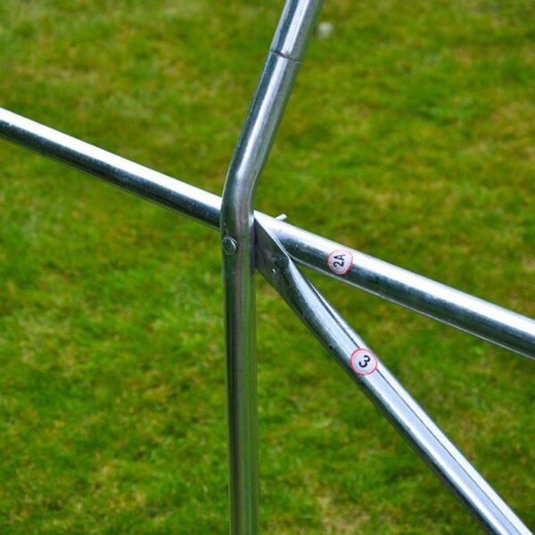 1553843903-43580-big