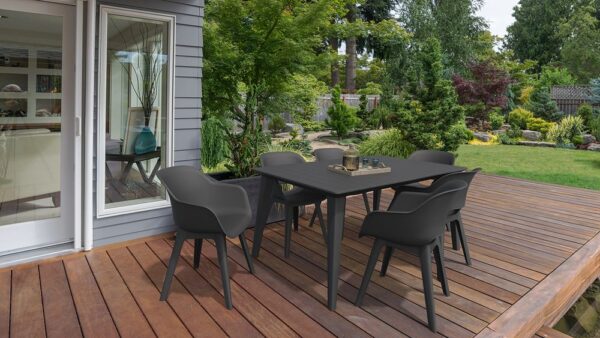 1598673439-468893-big