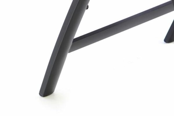 1487758655-641108-big