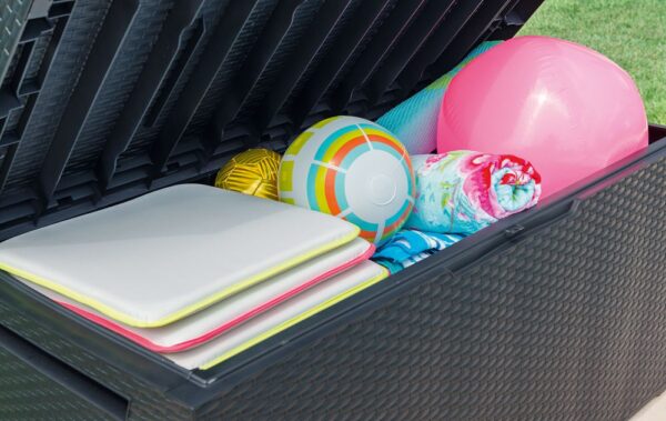 1489566102-103375-big