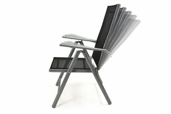 1503487376-204031-big