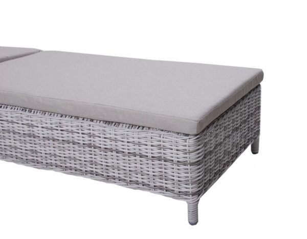 1547713995-442819-big